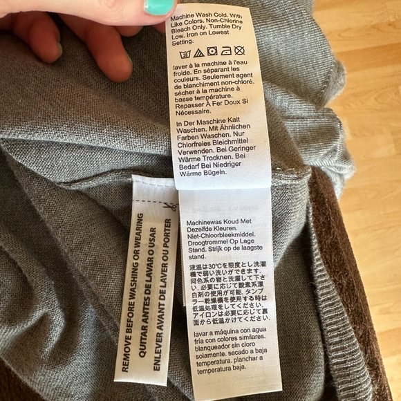 J.Crew grey merino wool sweater size S (orig $88) - Picture 5 of 6